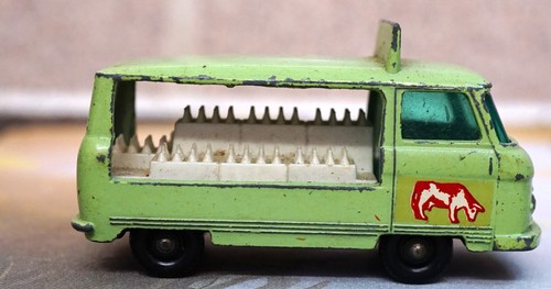 Matchbox lesney commer bottle - commer,