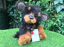 Charlie Bears Wellingtons The Dog (88) Alpaca/Wool - BEAR SHOP