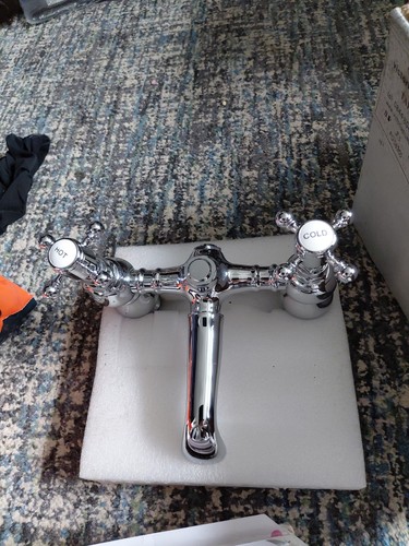 Victoria plumb mixer bath - bath, taps