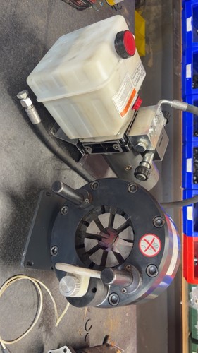 Hydraulic hose crimper - hydraulic,