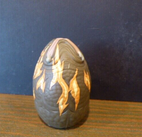 Alien egg game over titan - game,