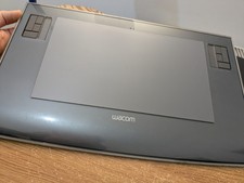 Wacom Intuos3 pen tablet
