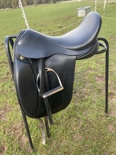 Frank Bains Reflex 17” Medium With, Close Contact Mono flap Dressage Saddle 
