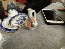 Arcadian Crested Ware Coat Of