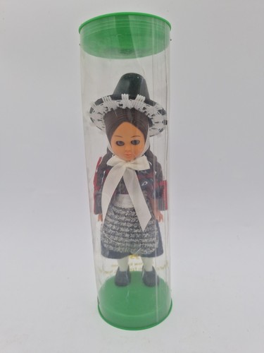 Vintage welsh costume souvenir - vintage,