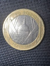 RARE £2 WITH MINTING ERRORS -