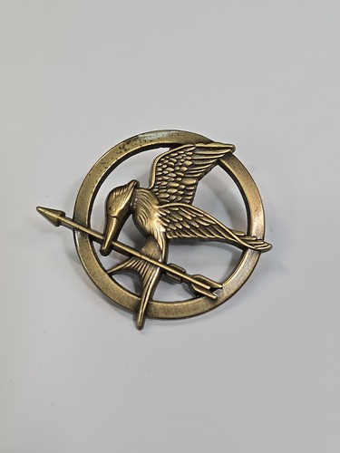 Hunger games mockingjay bird - games,