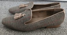 BNWOT KYLIE CRAZY SHOES BEIGE CHECK FABRIC LOAFER TASSEL SLIP ON SHOES UK 7