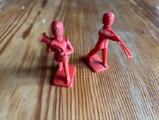 2 Vntg Plastic Toy Soldiers
