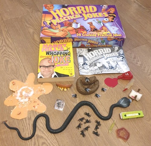Horrid practical jokes set - jokes, &