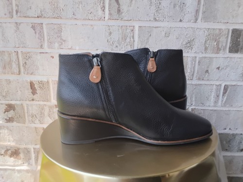 Gentle souls kenneth cole - souls,