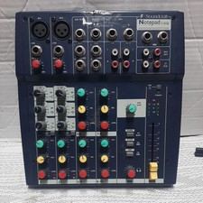 Soundcraft Notepad 102 mixing desk