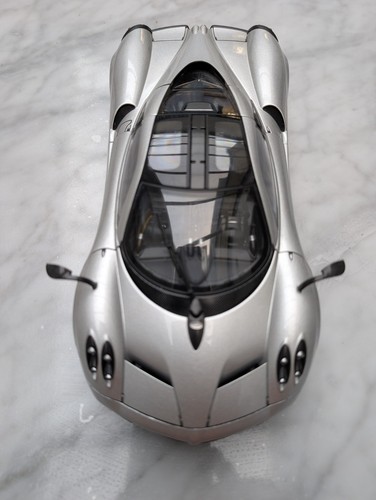 Autoart signature pagani - autoart,
