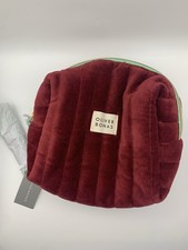 Oliver Bonas Velvet Make Up