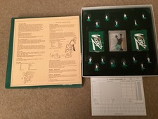 Vintage "WICKETZ" a realistic