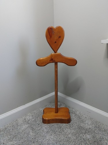 Heart primitive wooden child - wooden,