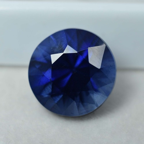 Natural blue sapphire - sapphire, round
