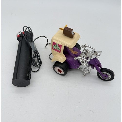Vintage 1971 remco - 1971, wheelie