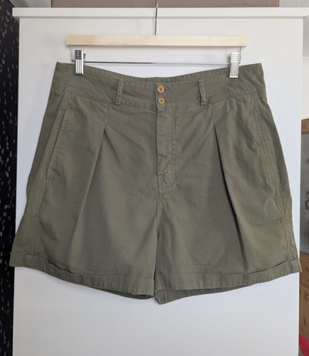 Finisterre pleated utility