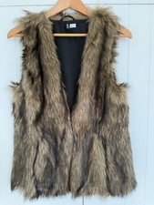 H&M Faux Fur Vest Gilet Jacket Size Small, New without tags