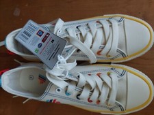 Aldi Mania Canvas Trainers Size 4