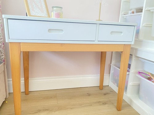 White wood desk - white,