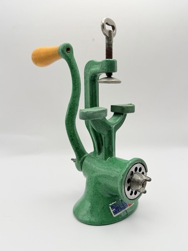 Rare vintage spong - &, no