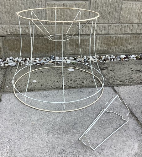 Vintage large wire standard - wire,