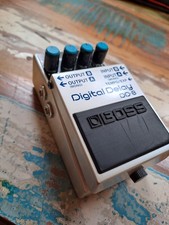 BOSS Dd-8 Digital Delay Guitar