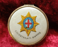 VINTAGE COLDSTREAM GUARDS SMALL POWDER COMPACT. ENGINE TURNED DETAIL. 2" 1930s