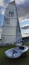 RS400 Sailing Dinghy
