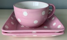 The Pampered Chef Help Whip Cancer Plates X 2 And Cup Pink Spotty Free P&P
