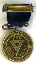1920s Lifebuoy Soap "Pro Valetudine" Clean Hands Campaign Medal (F13)