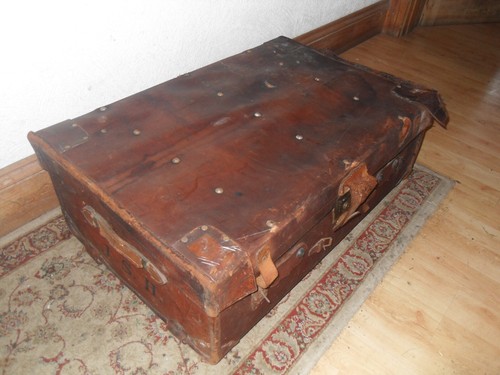 Antique vintage leather trunk - leather,