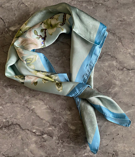 Women light blue floral silk - light,