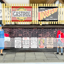 OO GAUGE NEWS STAND PAVEMENT