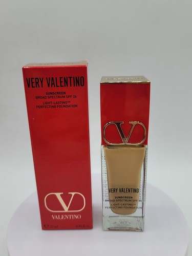 Very valentino light lasting