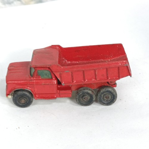 Matchbox dumper truck - matchbox, no