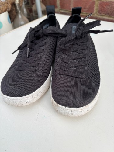 Womens fitflop black material - black,