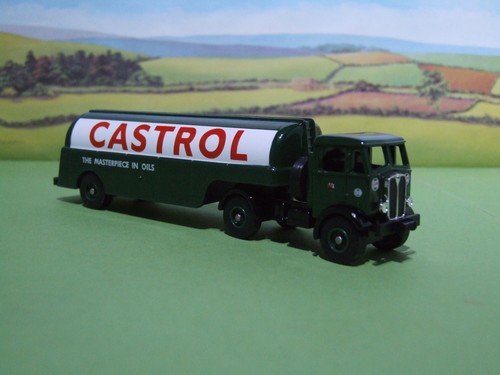 Lledo scale castrol - lledo,