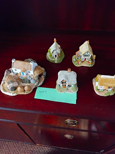 Lilliput lane cottage - lilliput,