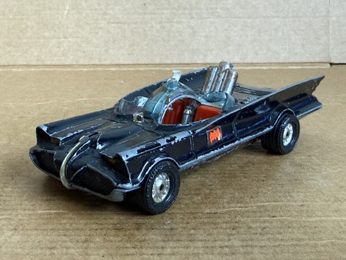 Corgi toys batmobile original - toys,