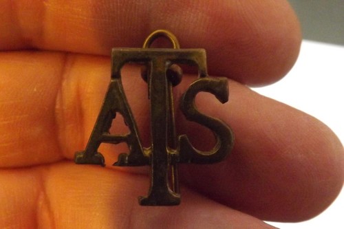 Military badge shoulder - military,