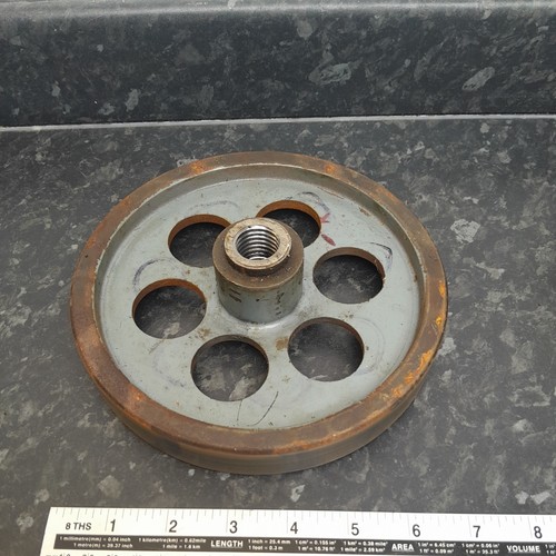 Flywheel faceplate for lathe - for,