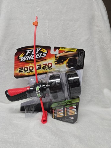 Fly wheels race - fly, launcher
