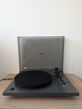 NAD 533 Stereo Turntable, Rega