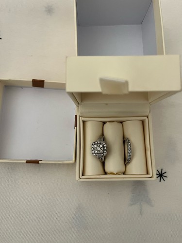 9ct white gold - white, fit