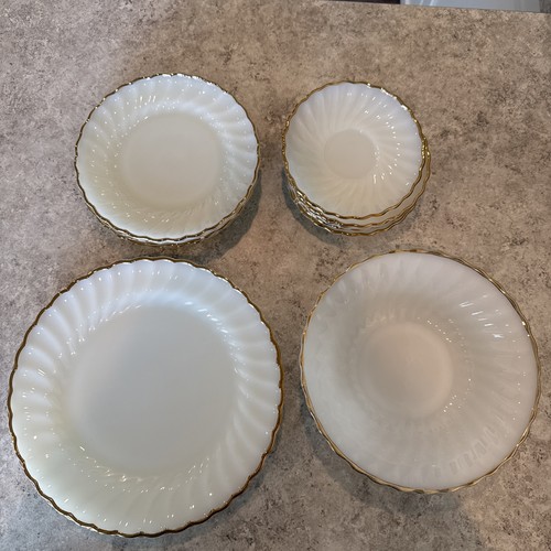 Vtg anchor hocking milk glass - hocking,