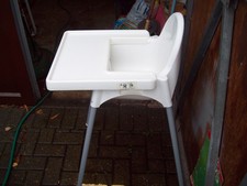 BABY FEEDING HIGH CHAIR.