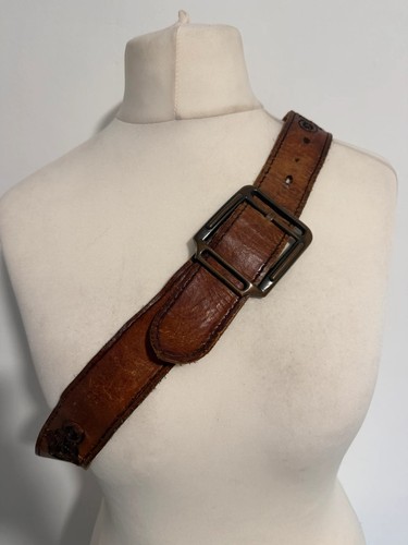 Vintage brown leather belt - vintage,